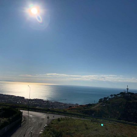 B&B Panoramica 33 Salerno Eksteriør billede